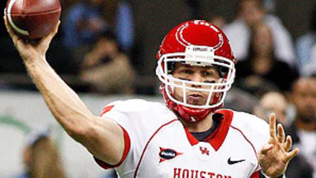 Case-Keenum-Houston.gif